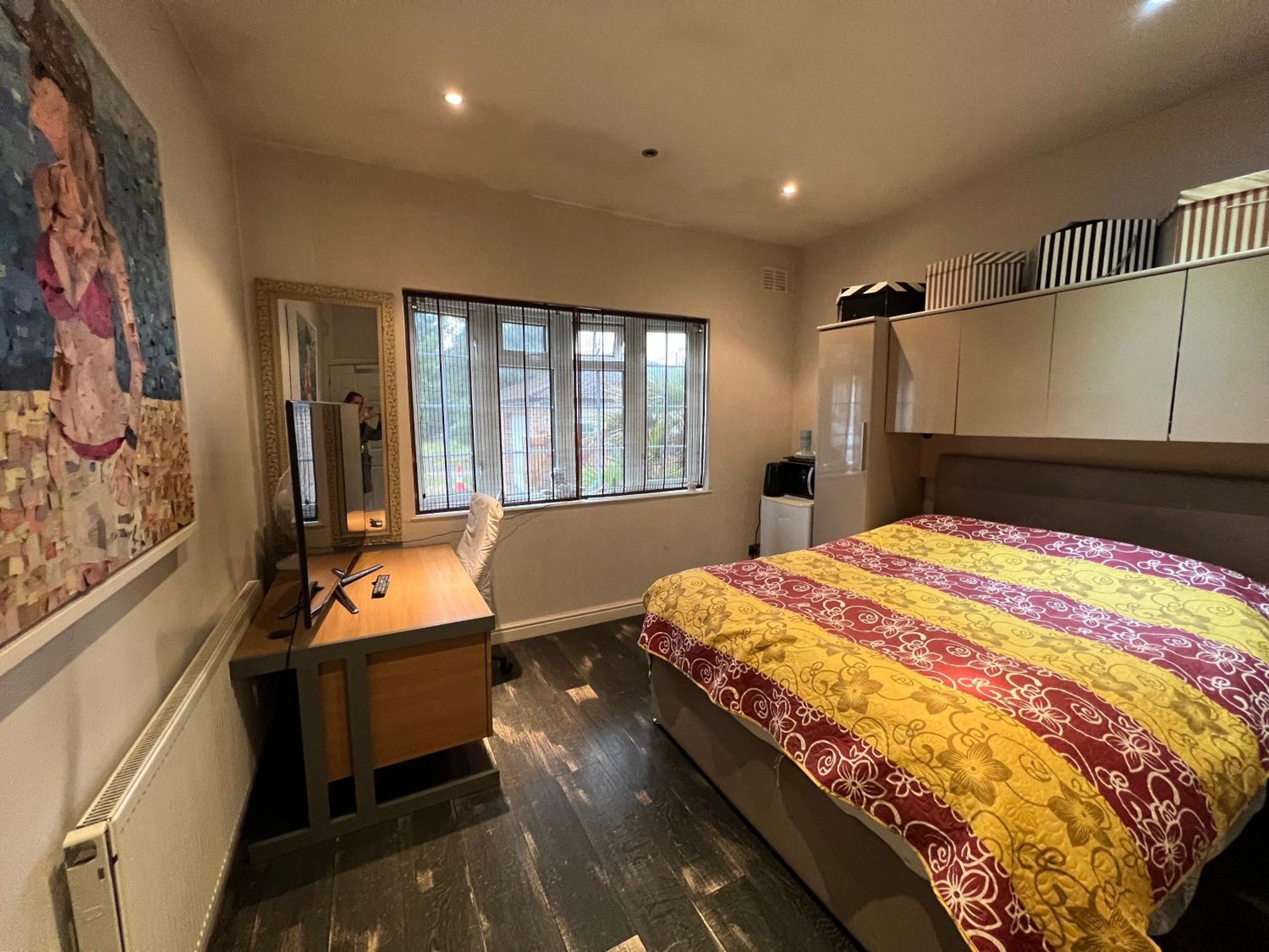 The Caduceus- Residence Chertsey Ngoại thất bức ảnh